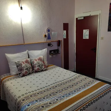 Отель Confort 09 Ou Hc-09 2*