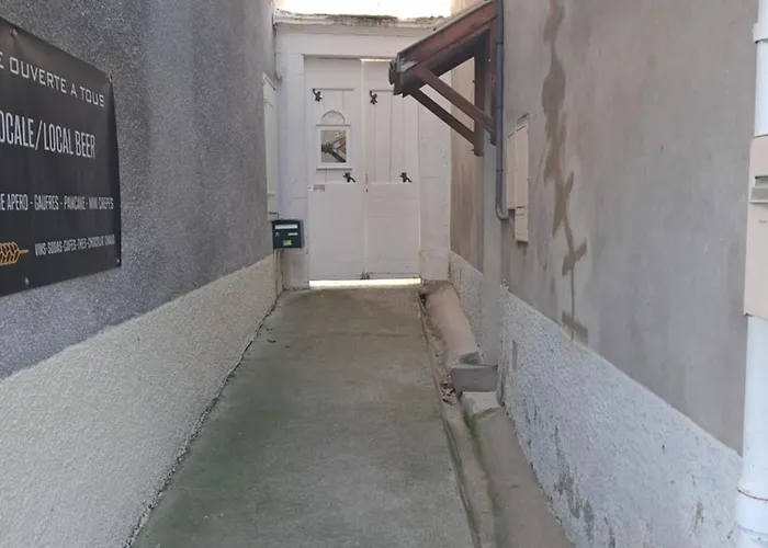 Confort 09 Ou Hc-09 ホテル 2*